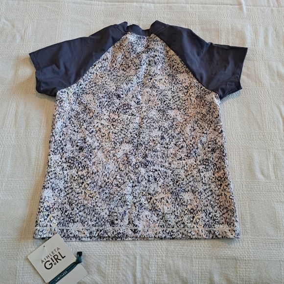 Athleta Girl girls size 14 rash guard, camo & gray New - Picture 2 of 4